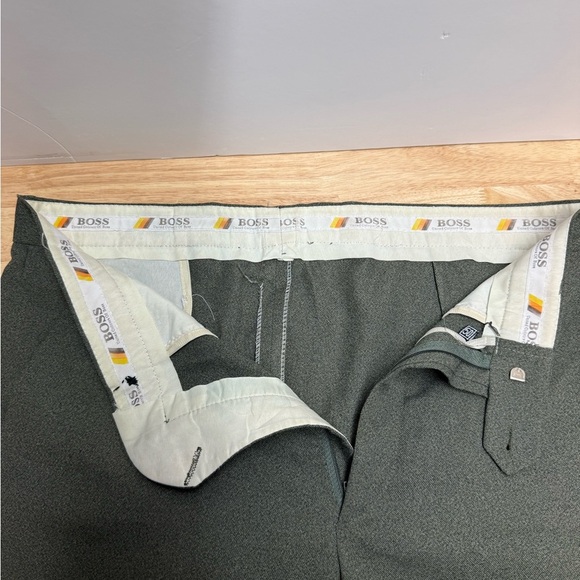 Vintage Hugo Boss Green Trousers 36x30 - Picture 3 of 4